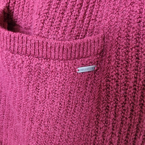 Hollister Red Knit Cardigan - Size small - Picture 4 of 9